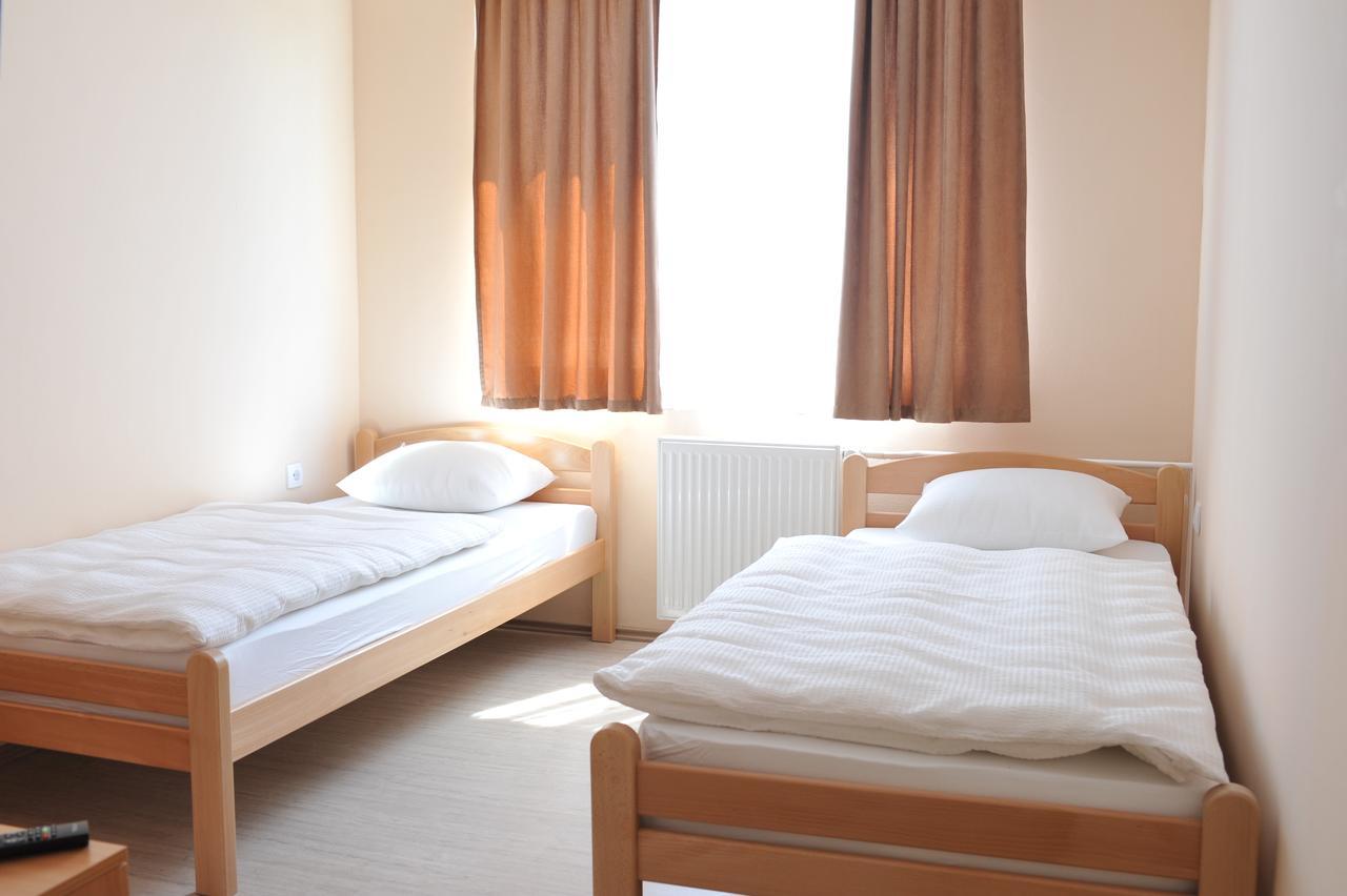 City Hostel Banja Luka Bagian luar foto